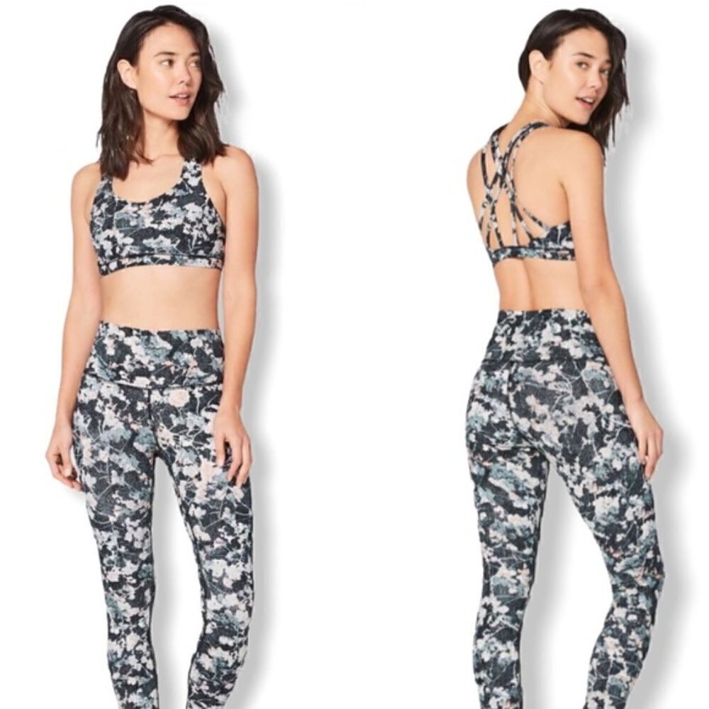 Lululemon Free to Be Serene Sports‎ Bra in Spring Bloom Multi 4